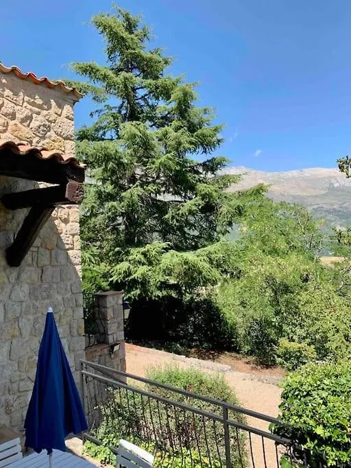 Maison En Pierre De Taille Avec Jardin Et Vue Montagnes Cipieres