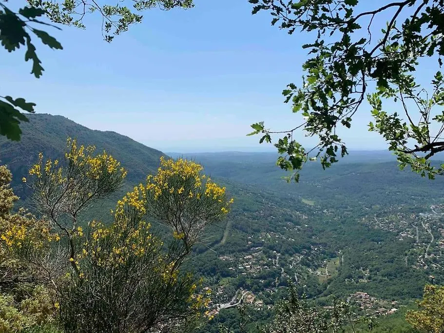 Maison En Pierre De Taille Avec Jardin Et Vue Montagnes Cipieres