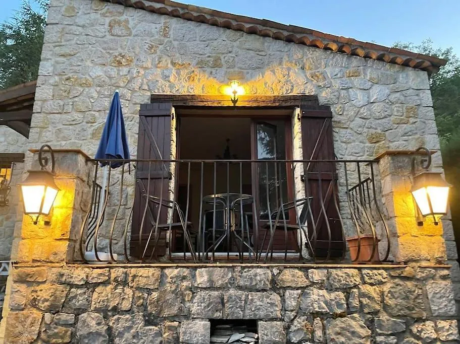 Maison En Pierre De Taille Avec Jardin Et Vue Montagnes Cipieres 0*,  France